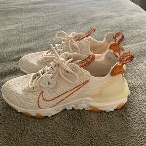 Nike React Vision in Pale Ivory